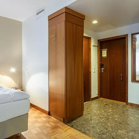 Original Sokos Royal 4* 바사