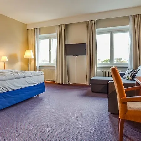 호텔 Original Sokos Royal 바사